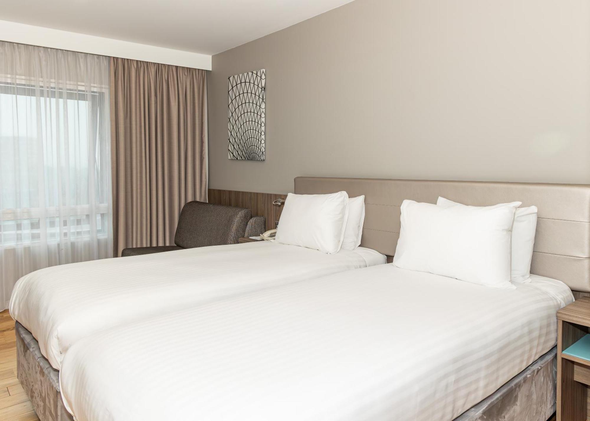 Отель West By Ihg 4*